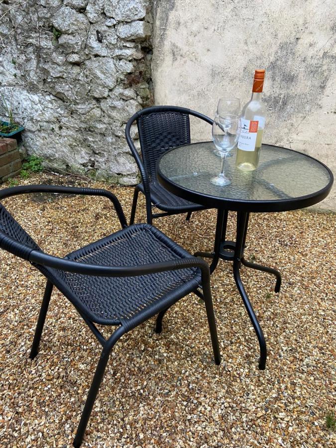 Cosy 3-Bedroom House, Stones Throw To Beach Weymouth Exterior foto